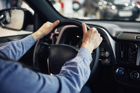 Эксперты назвали 5 главных ошибок, которые приведут автомобиль к преждевременной поломке — их допускают даже опытные водители