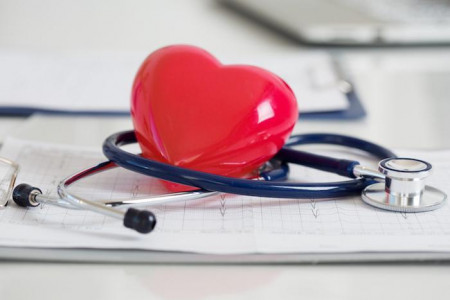 Чтобы билось до 100 лет: Врач назвал 7 правил, которые помогут избежать проблем с сердцем — будет работать как мотор