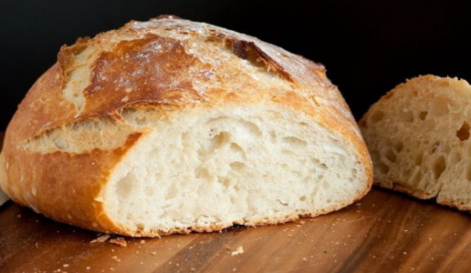 Вкусно и опасно: Эти 3 продукта вредят сосудам больше, чем белый хлеб — лучше выбросить из холодильника