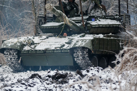 «На фронте затевают большую бучу»: ВСУ стягивают резервы в Снигиревку Херсонской области — танки и другая техника идут целыми колоннами