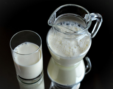 Дешево и сердито: Врач рассказала, так ли опасны продукты с заменителями молочного жира