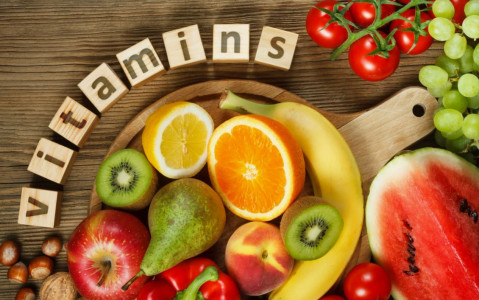 Достаточно 2 штук в день: врач назвала фрукт для восполнения дефицита витамина С — и это вовсе не цитрусы