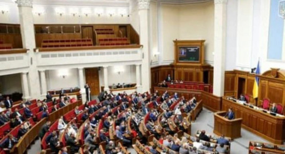 На Украине десятки депутатов из президентской партии «Слуга народа» хотят сложить мандаты