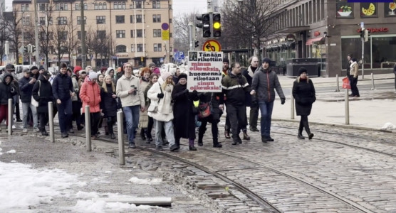 И грянул бунт: Жители Финляндии яростно протестуют против закрытия границ с Россией — митингами охвачены уже три города