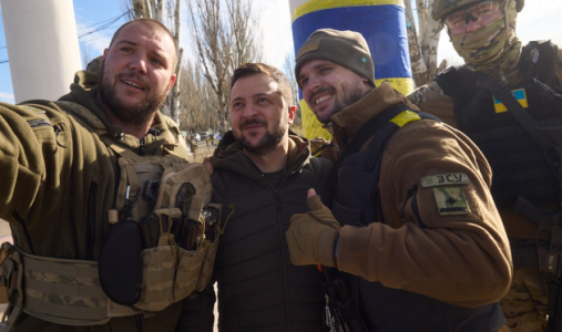 Плохой знак для ВСУ: Зеленский заявился в Часов Яр — почему его визитов боятся рядовые украинские солдаты и большие чины