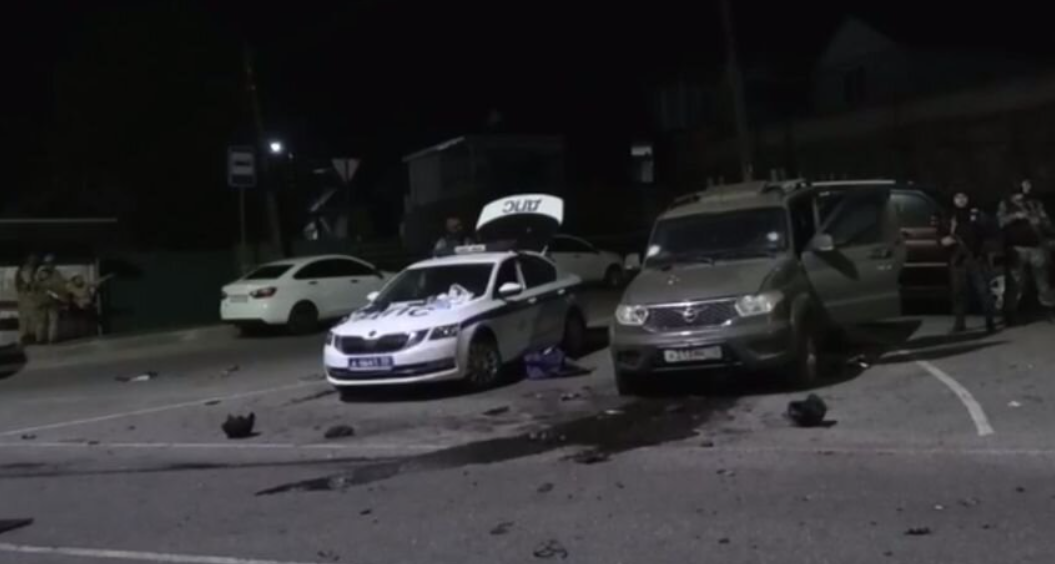 Много убитых: пост ДПС в Карачаево-Черкесии атаковали вооруженные люди
