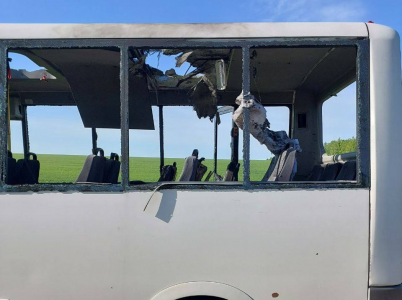 Украина нанесла удар по российскому вахтовому автобусу: 6 человек погибли, более 30 пострадали