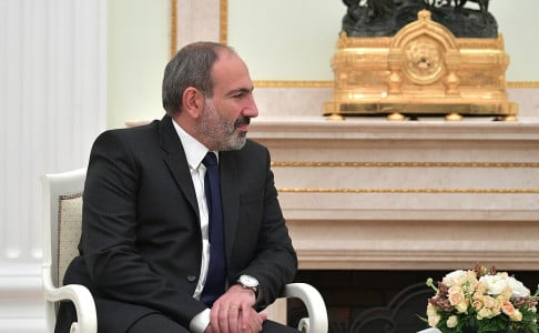 Армения определилась: Пашинян не будет присутствовать на инаугурации Путина 7 мая