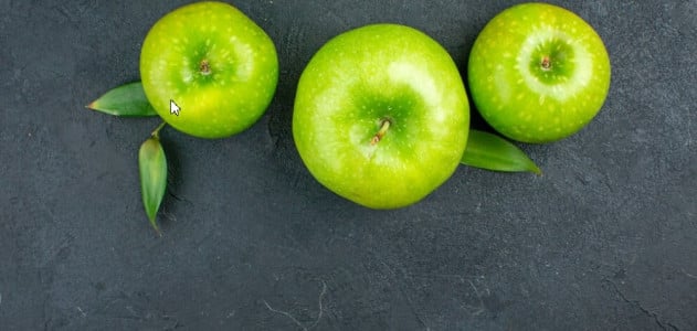 Беру 3 зелёных яблока: Готовлю пикантный салат «Париж в снегу» — такой вы точно ещё не пробовали
