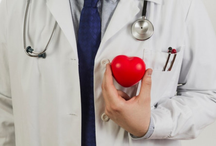 Инфаркт не догонит: врач назвал важный ингредиент для здоровья сердца — вместо целой аптечки