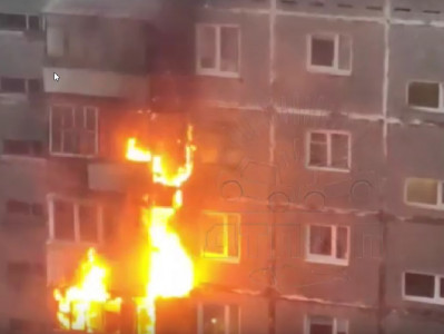 Этой ночью в Мурманске сгорели четыре балкона в жилом доме