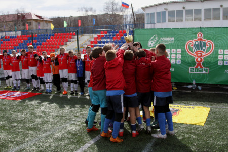 МФК «Лапландия-2012» победила на региональном этапе футбольного фестиваля «Локобол-2024-РЖД» в Кандалакше