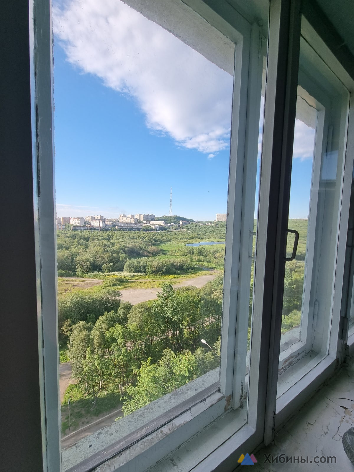 Продам 2 к. кв. улица Морская 3