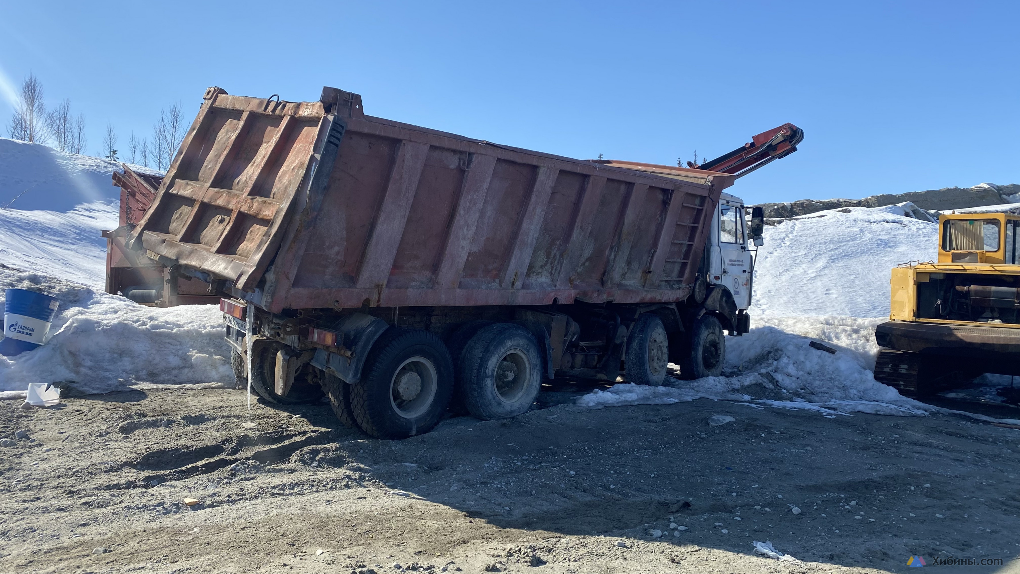 Самосвалы в разбор МЗКТ 65151