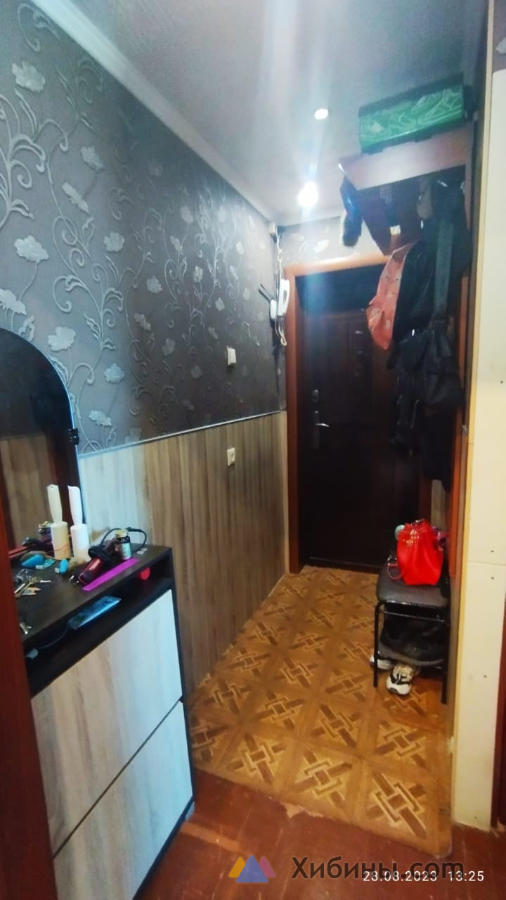 Продам 2-комнатную квартиру теплая, светлая