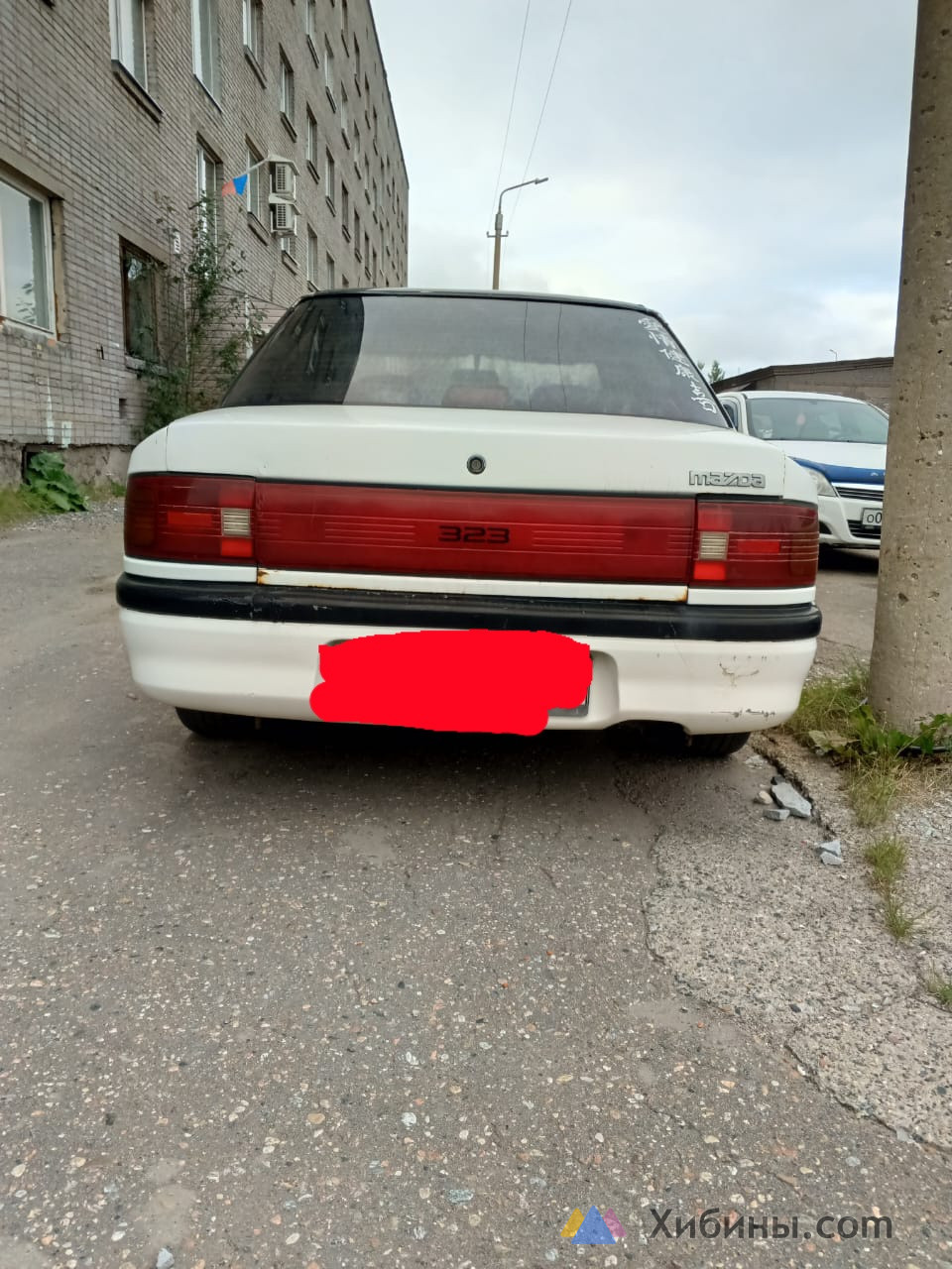 Mazda 323