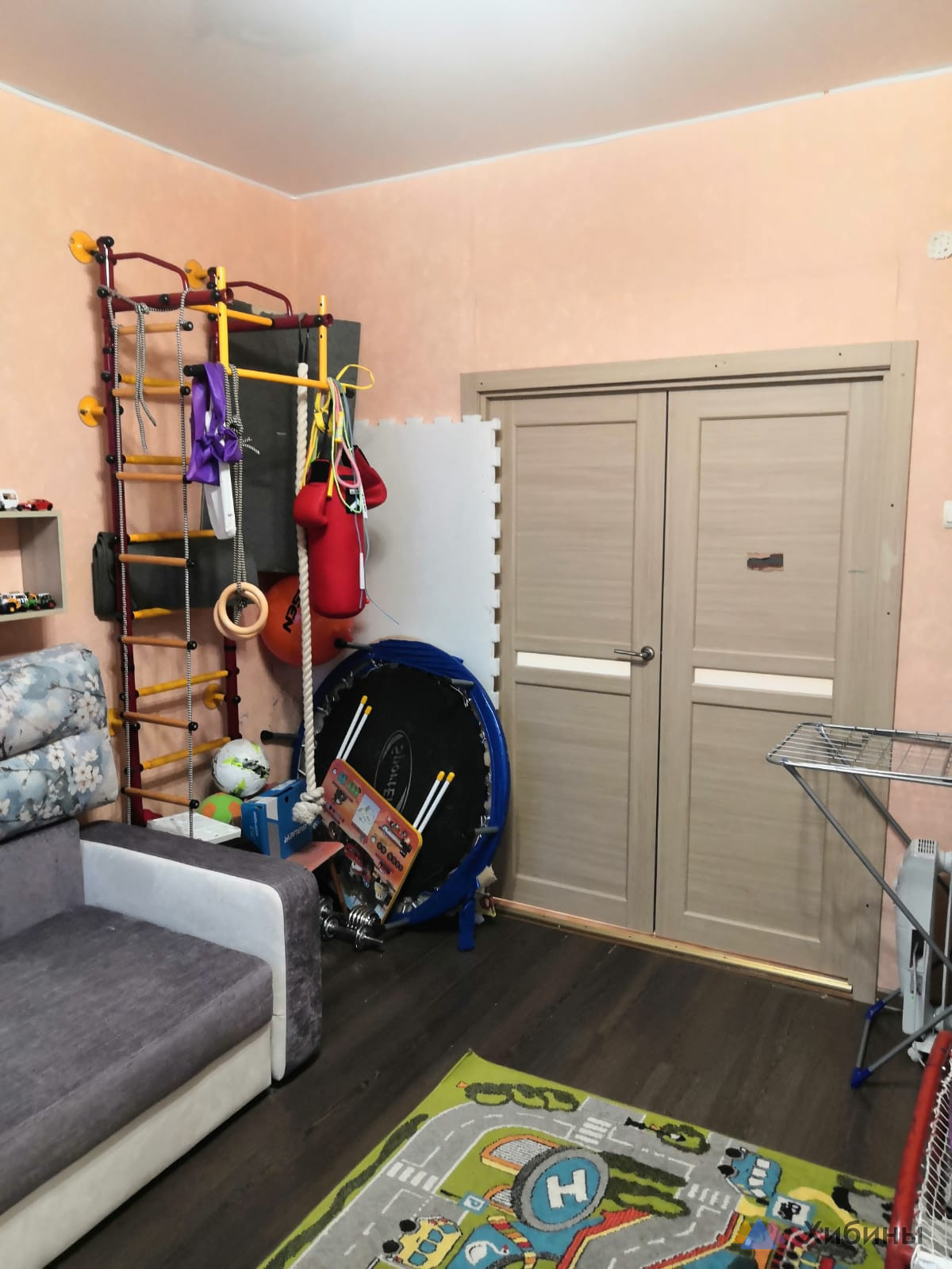 Продам 2-комнатную квартиру