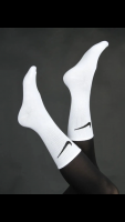 Объявление Носки Nike высокие белые