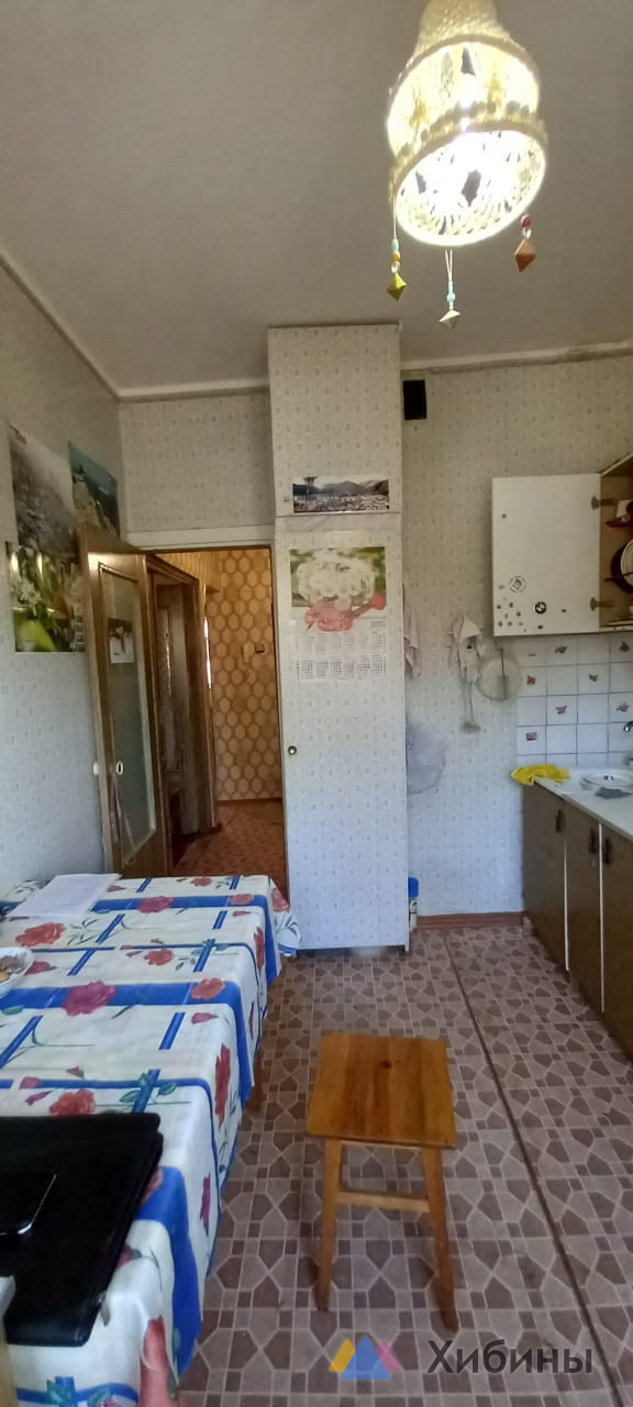Продам 2-комнатную квартиру