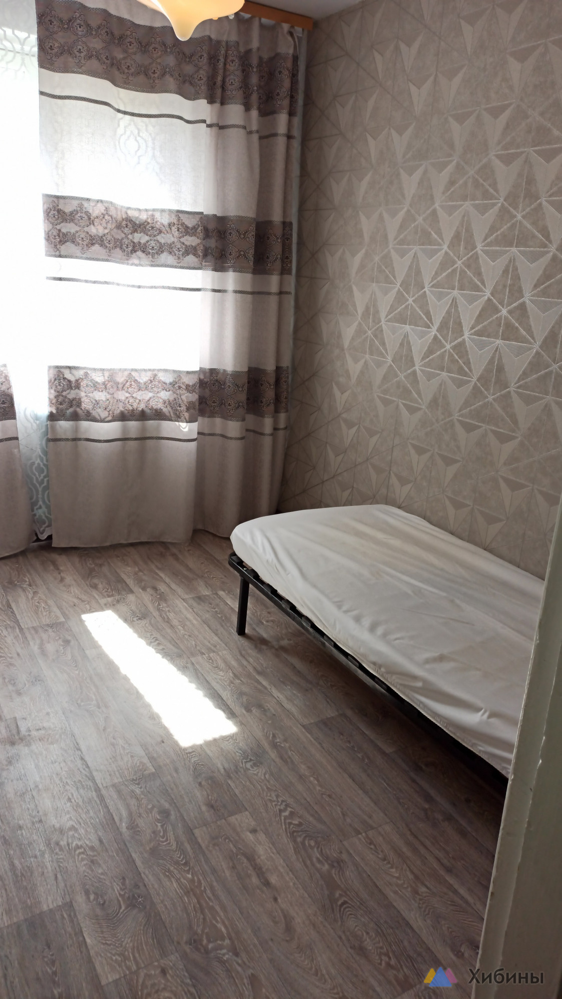 Продам 4-х комнатную квартиру