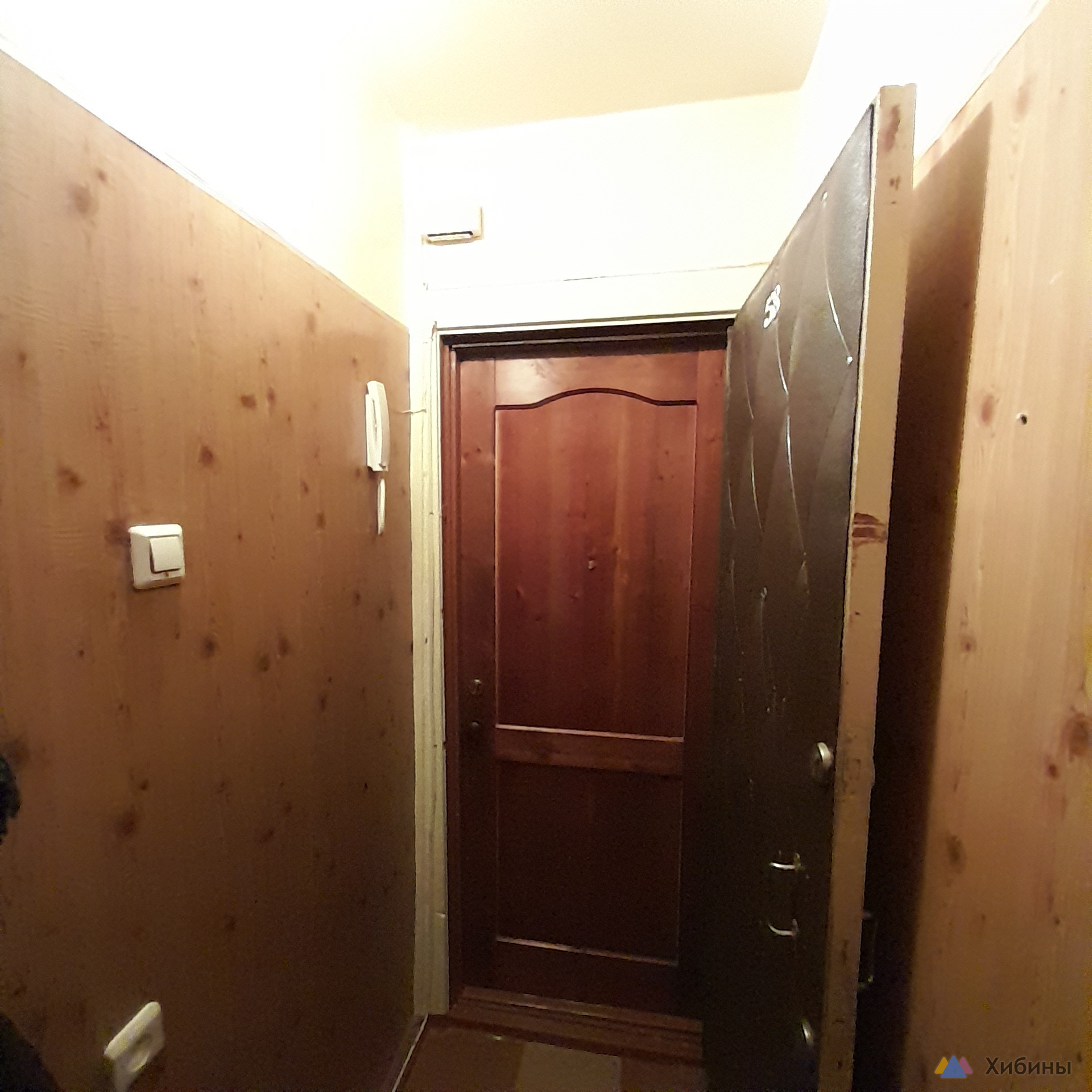 Продам 2-комнатную квартиру