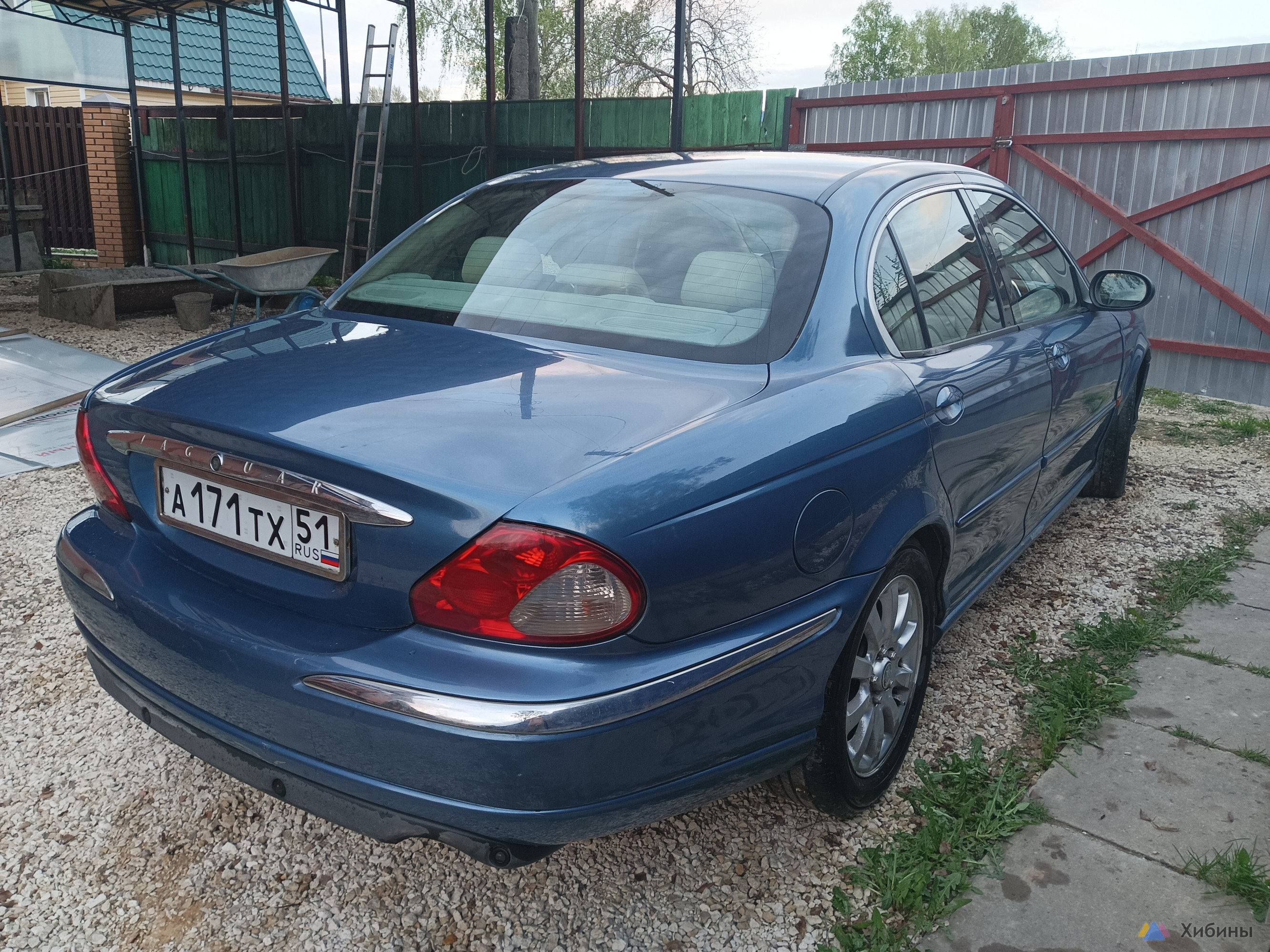 Jaguar X-Type