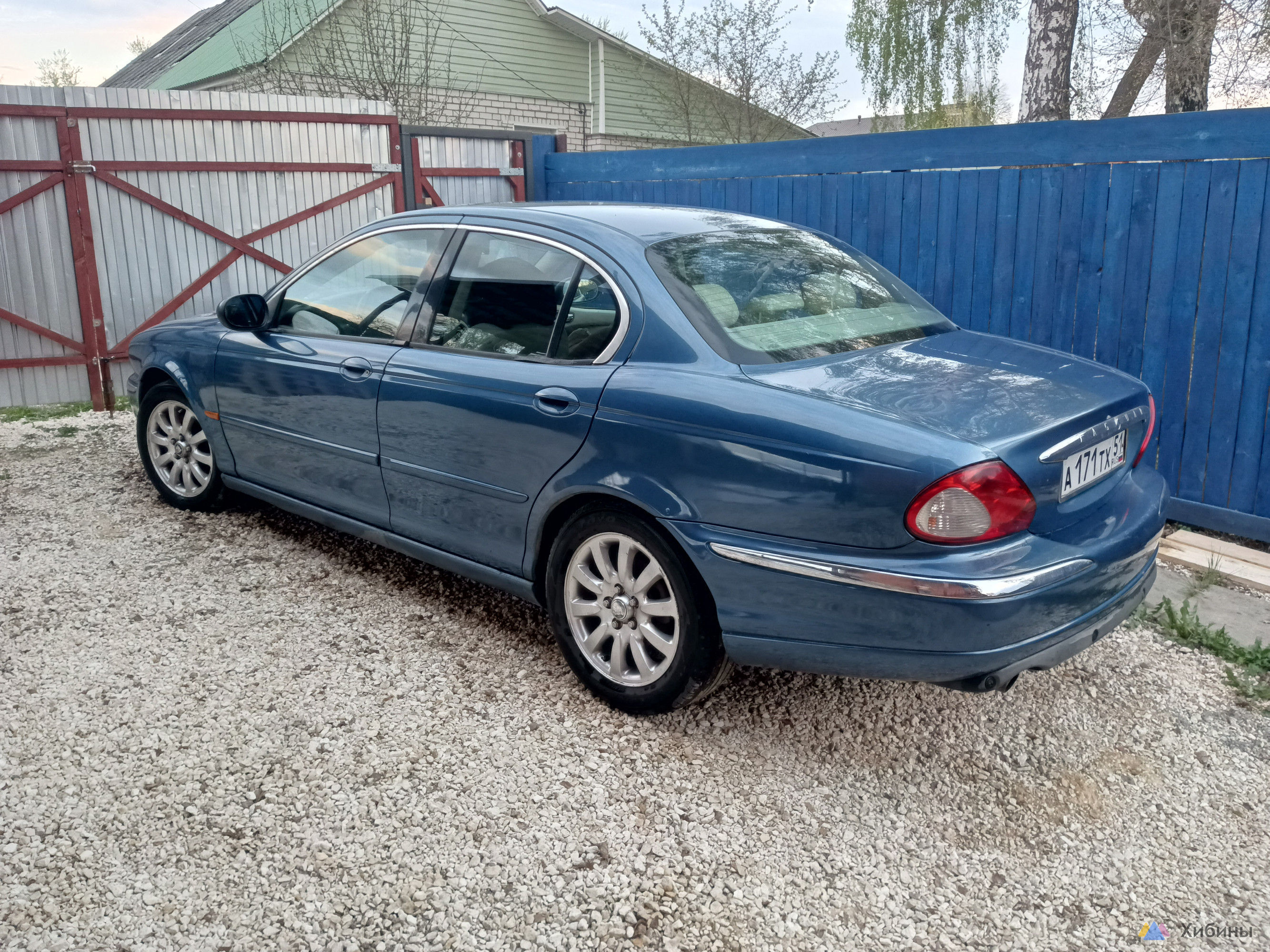 Jaguar X-Type