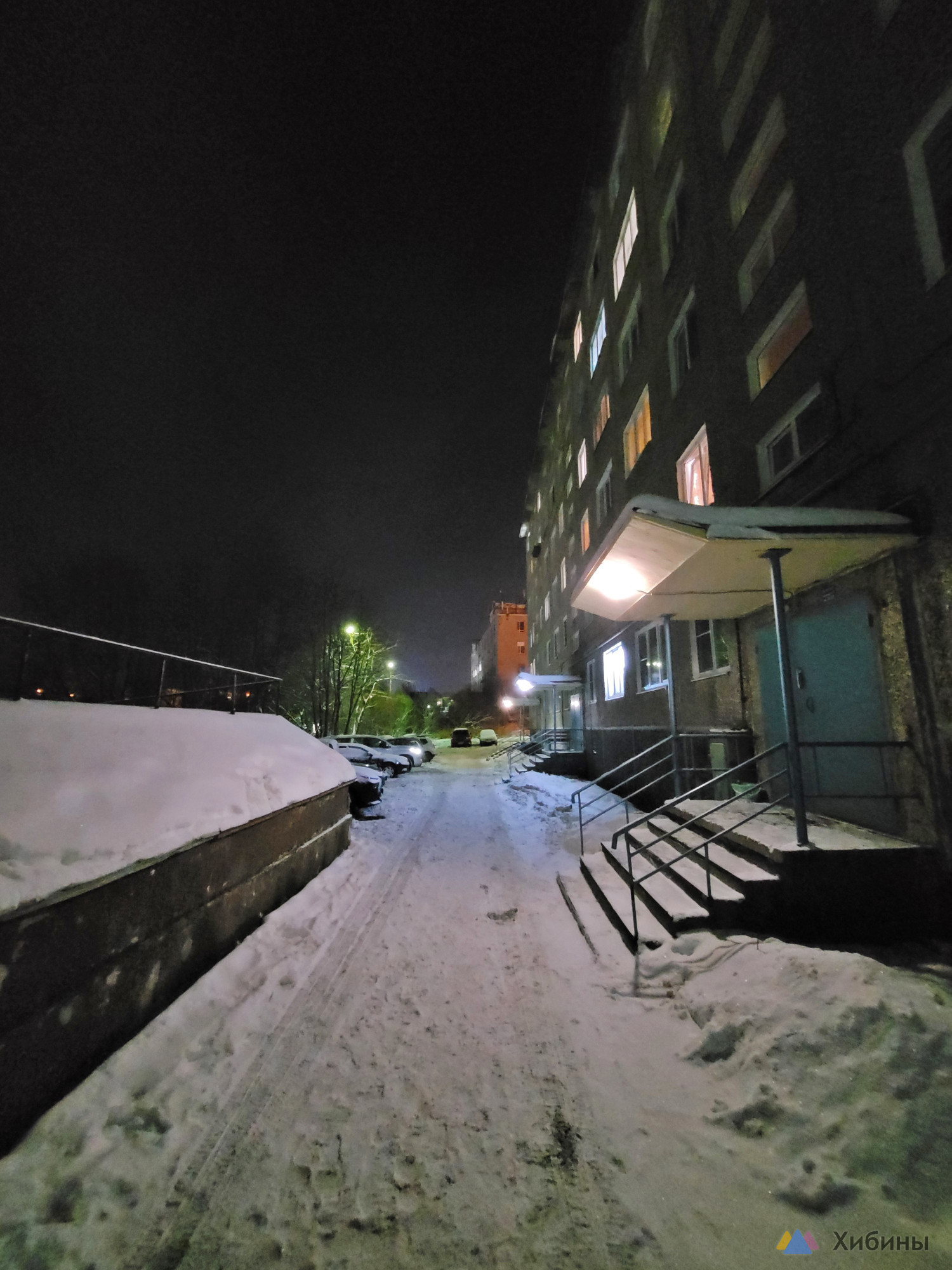 Продам 2-комнатную квартиру в центре