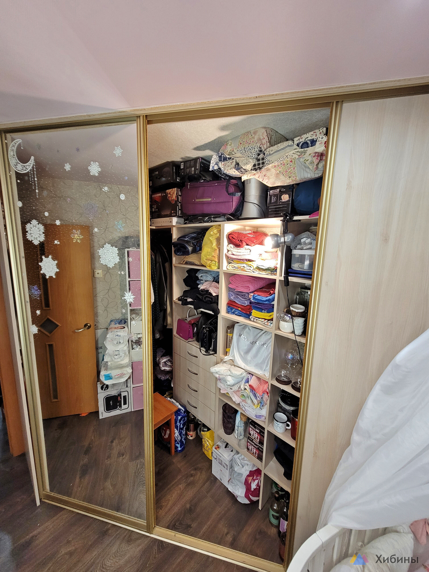 Продам 2-комнатную квартиру в центре