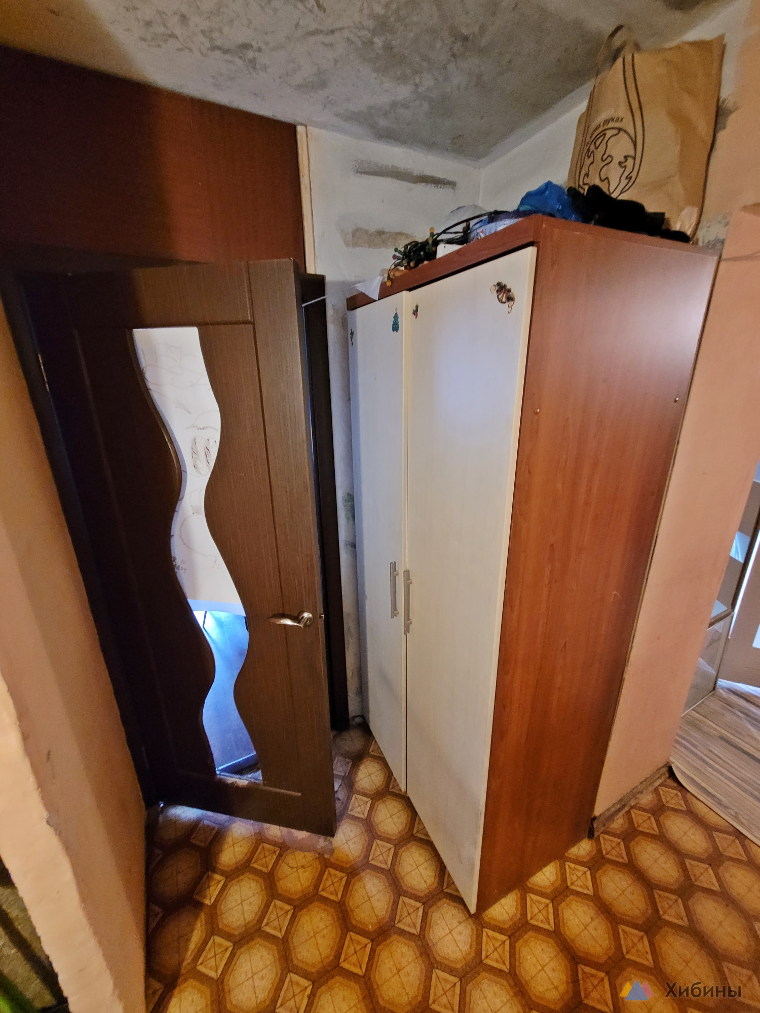 Продам 2-комнатную квартиру нестанд. планировки