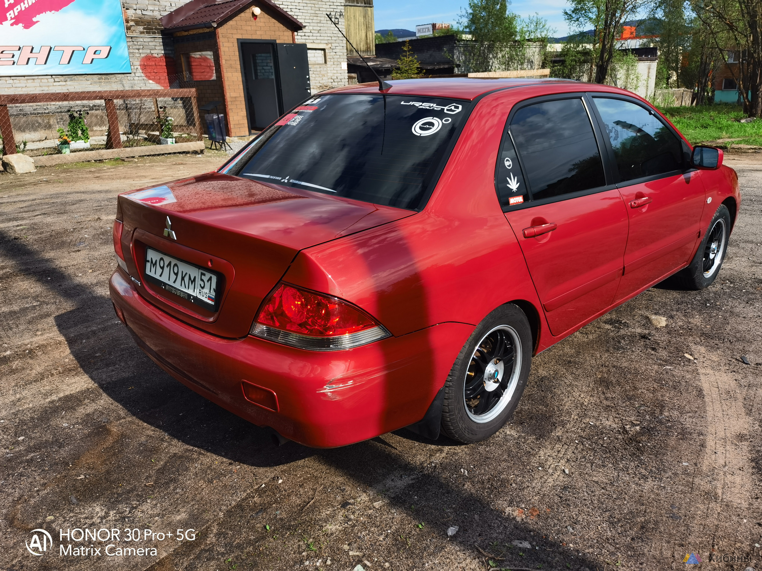 Mitsubishi Lancer