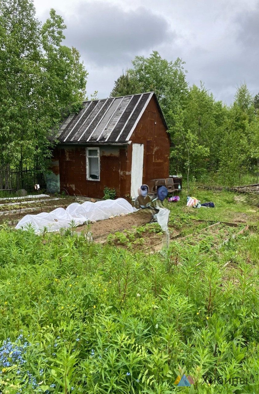 Продам участок земли 10 соток