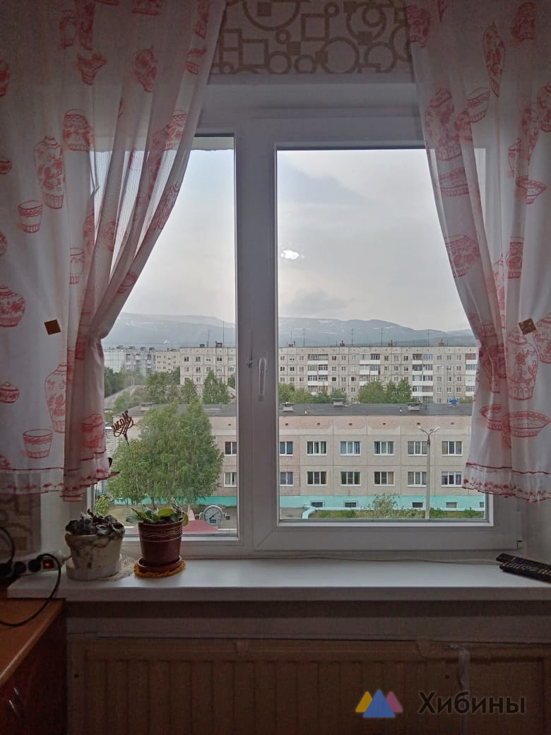 Продам 2-комнатную квартиру