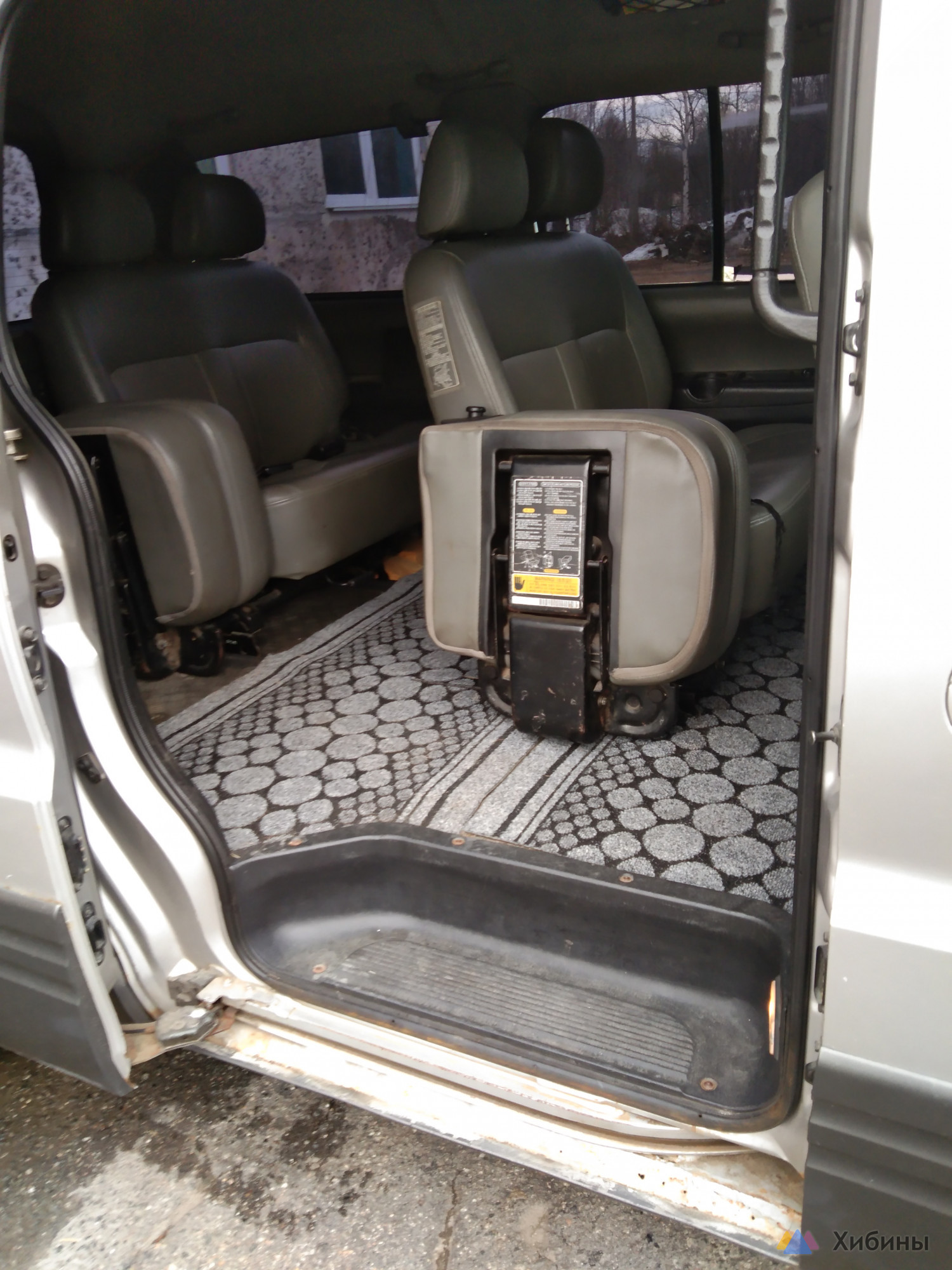 Hyundai H-1starex