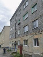 Объявление Продам 2-комнатную квартиру