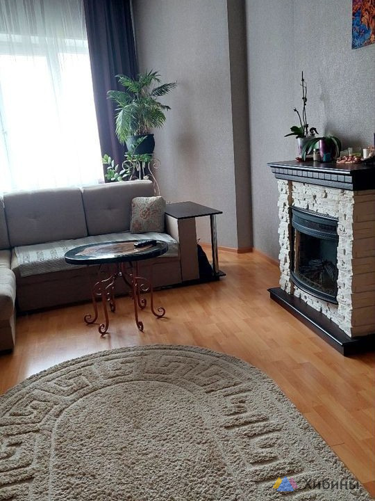 Продам 4-х комнатную квартиру