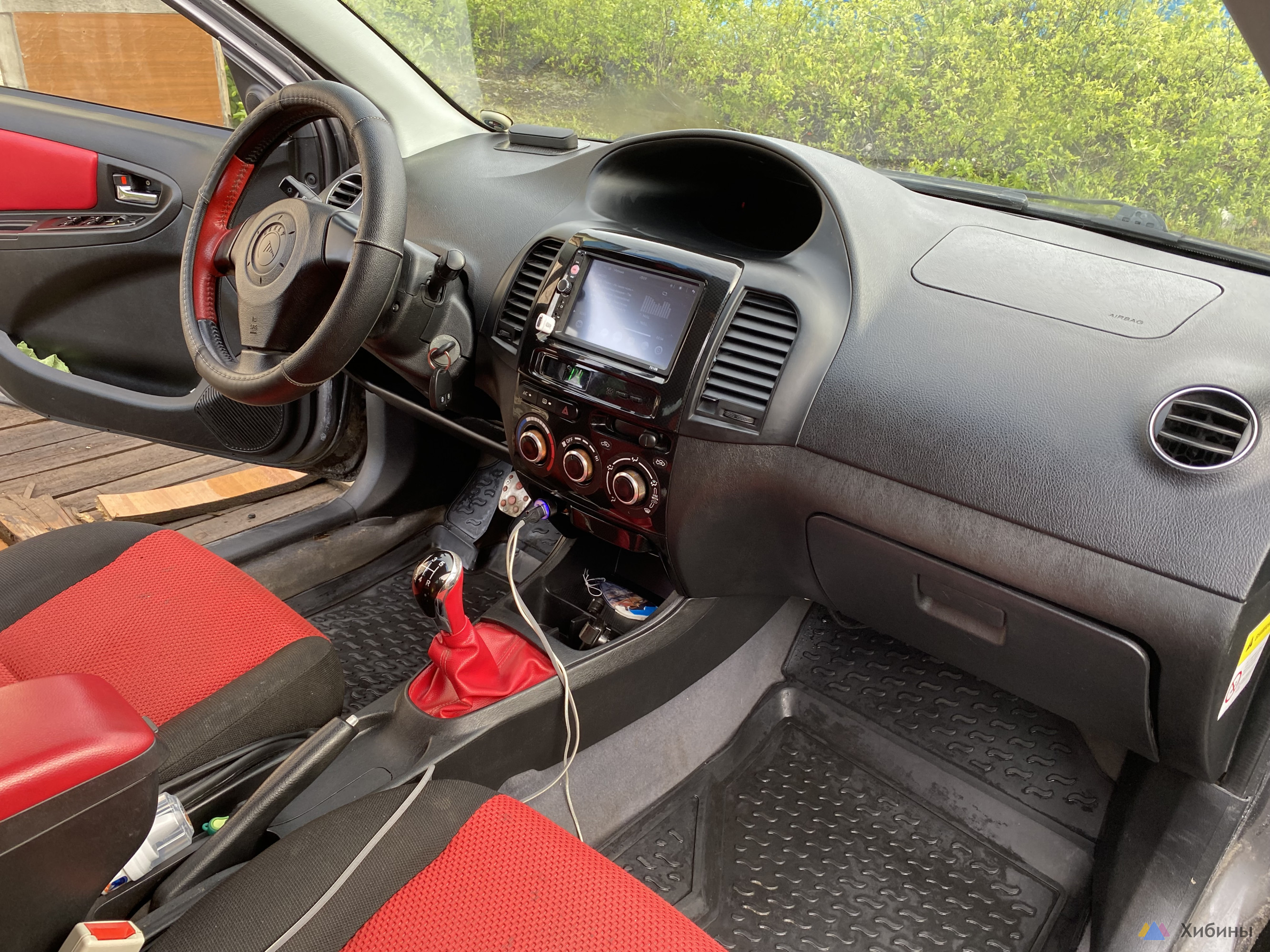 Geely MK Cross