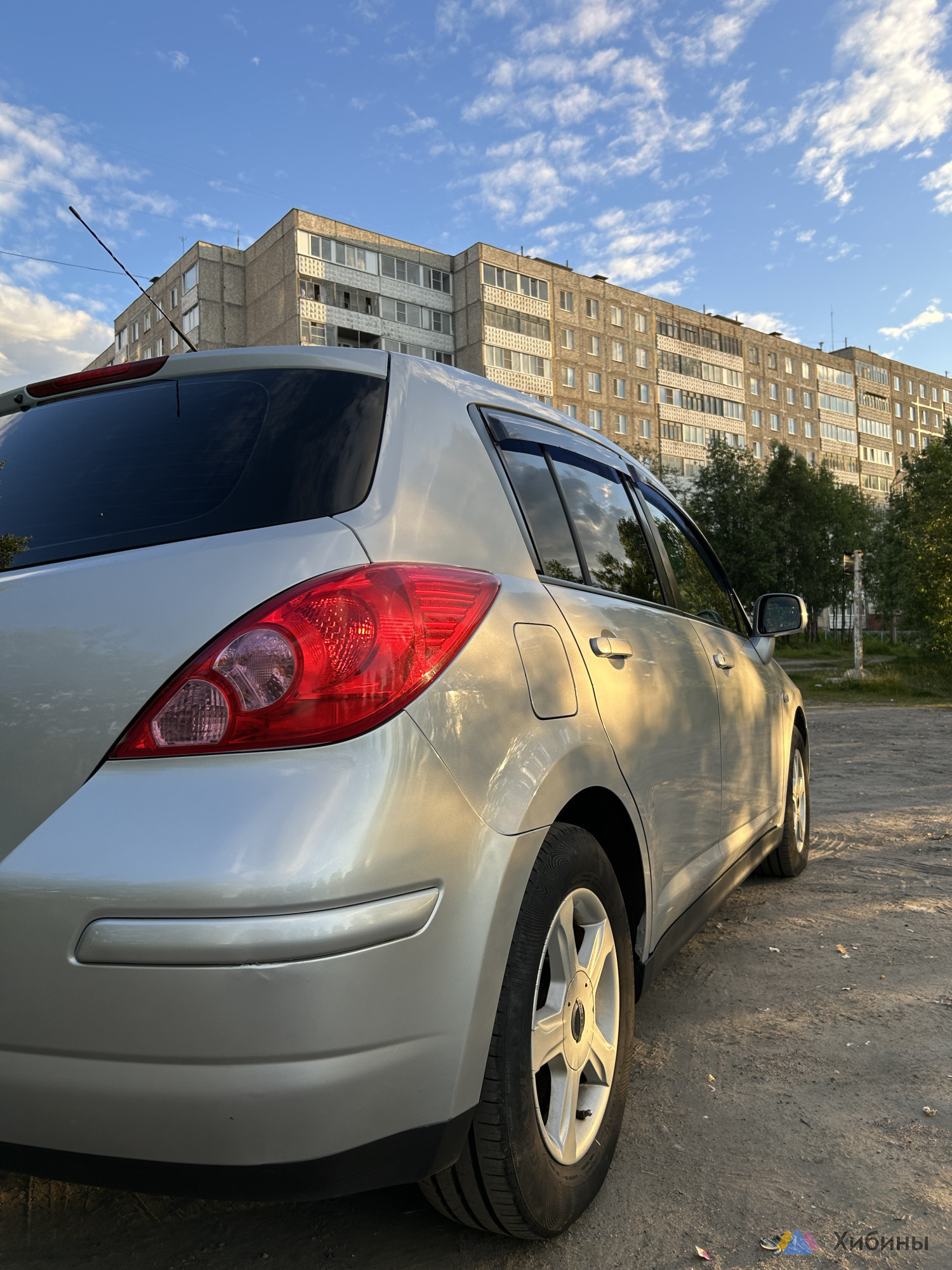 Nissan Tiida