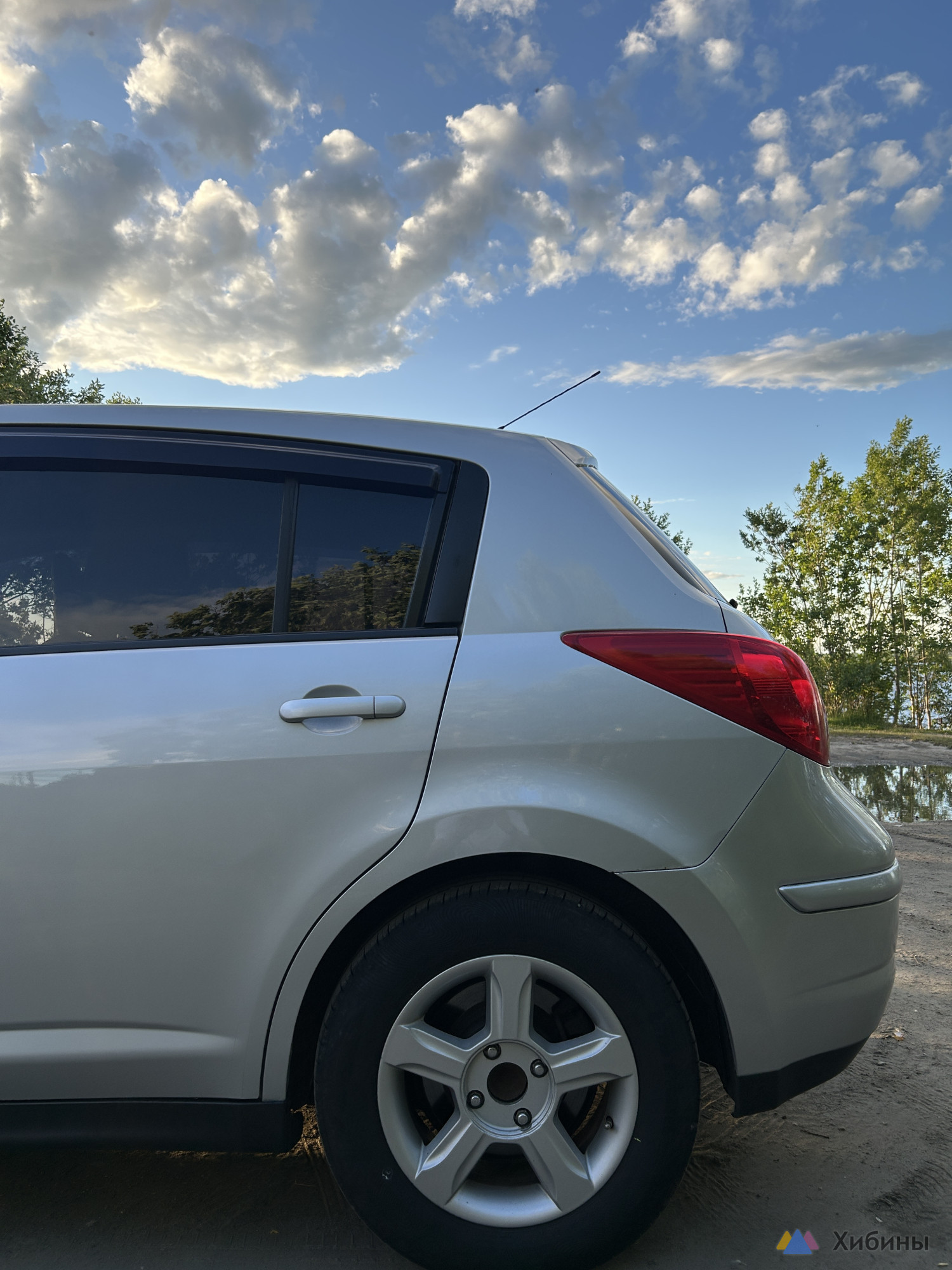 Nissan Tiida