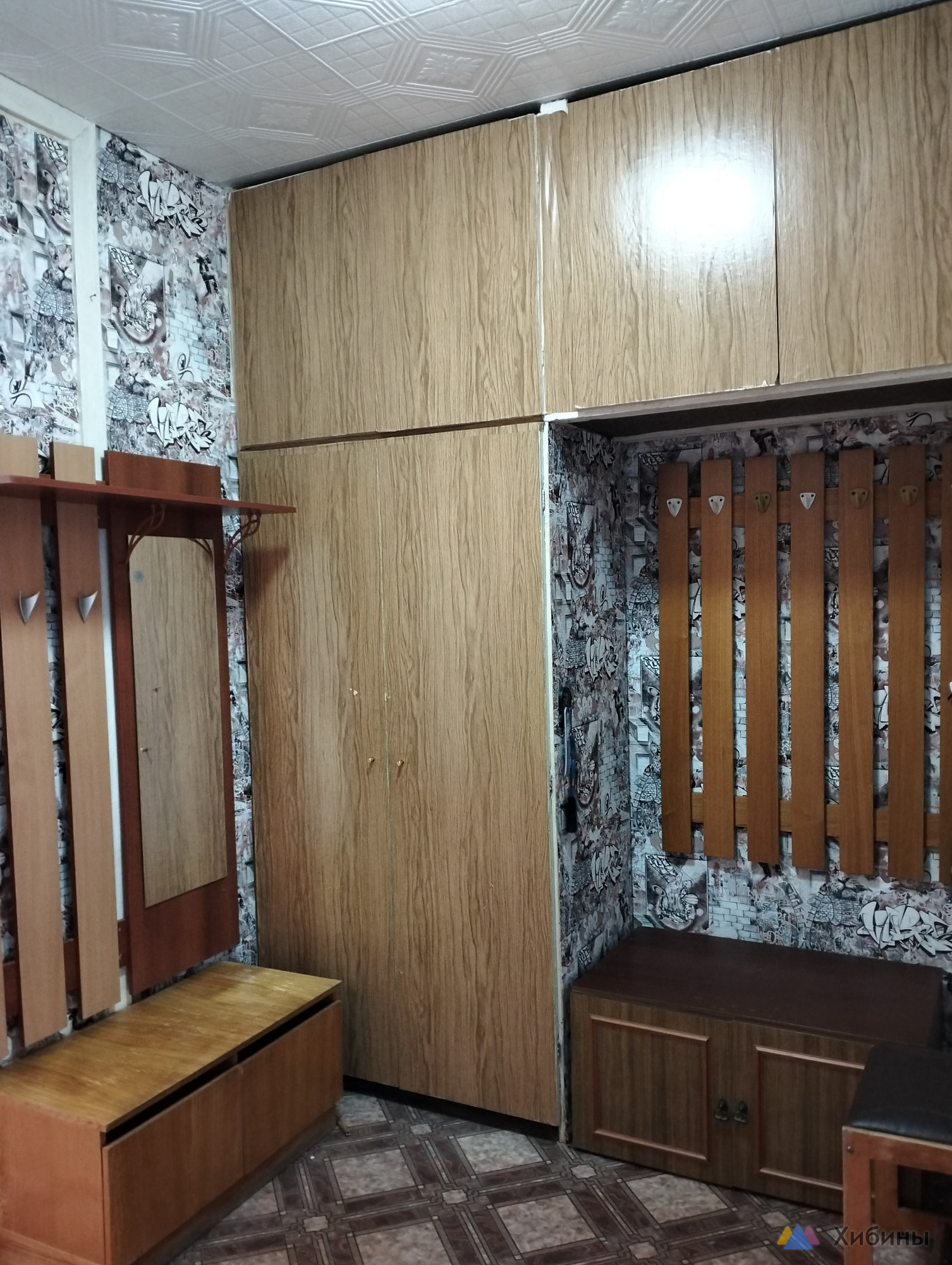 Продам 2-комнатную квартиру улучшенной планировки