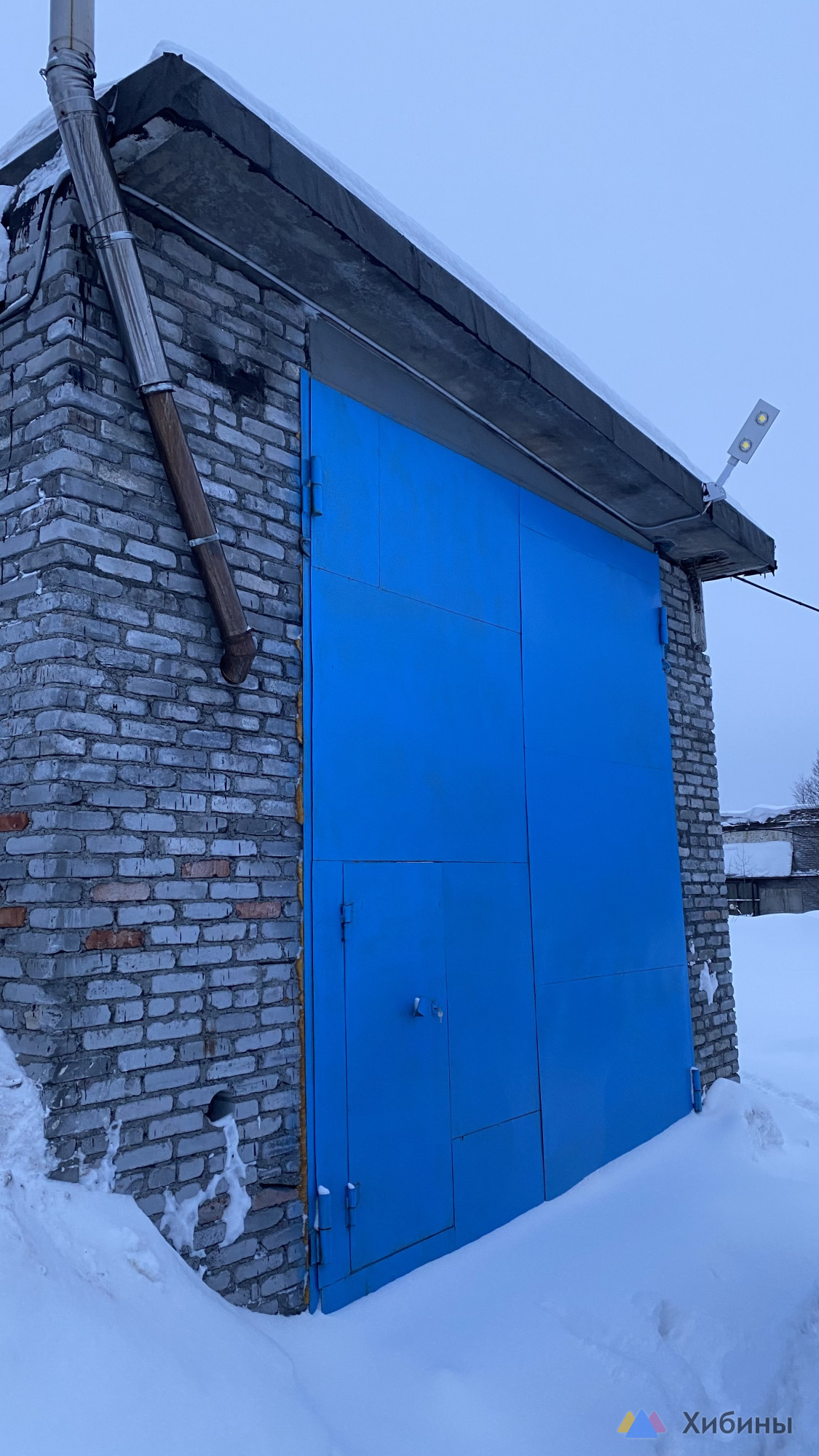 Продам ряд гаражей
