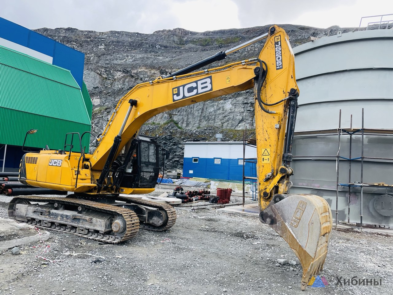 Гусеничный экскаватор JCB JS 205NLC, 2019 c ГИДРОМОЛОТОМ HM1850