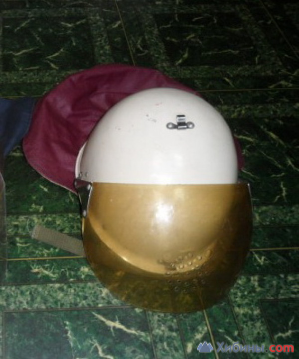 Каска-шлем пожарного