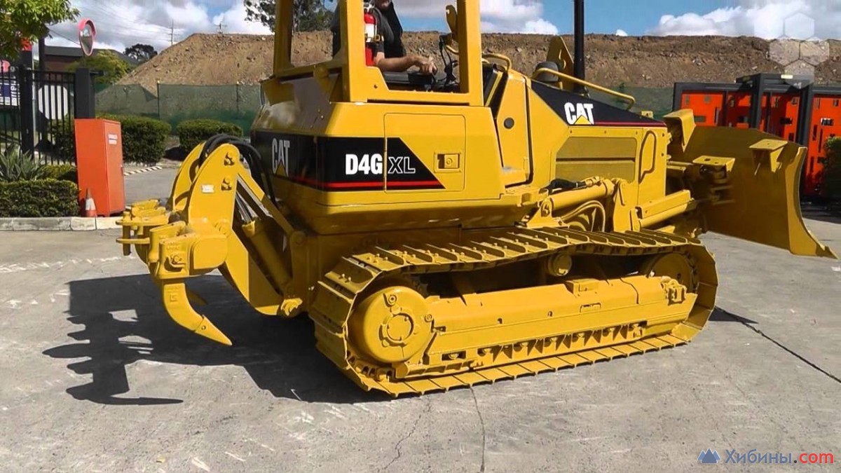 Каталог запчастей бульдозеров. Бульдозер d3g XL. Cat d4g XL. Caterpillar d3g. Цепь на Caterpillar d6n XL.