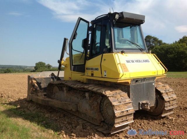 Запасные части бульдозера New Holland D180