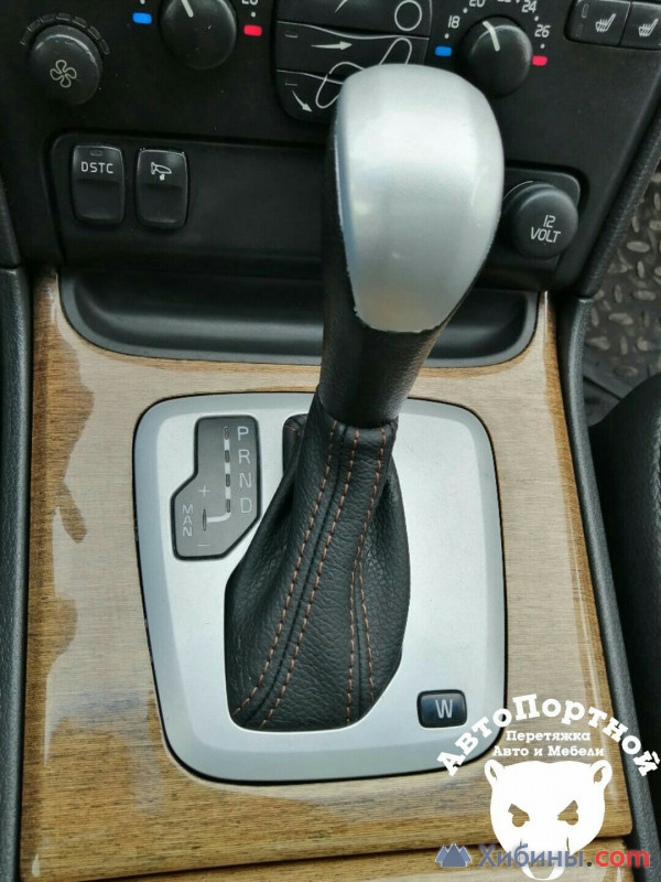 Авточехлы, автоковрики. Перетяжка салона автомобиля