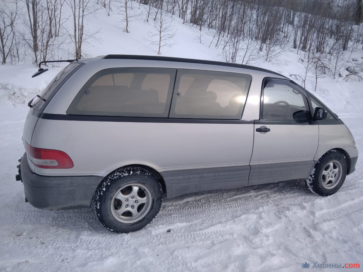 Toyota Estima