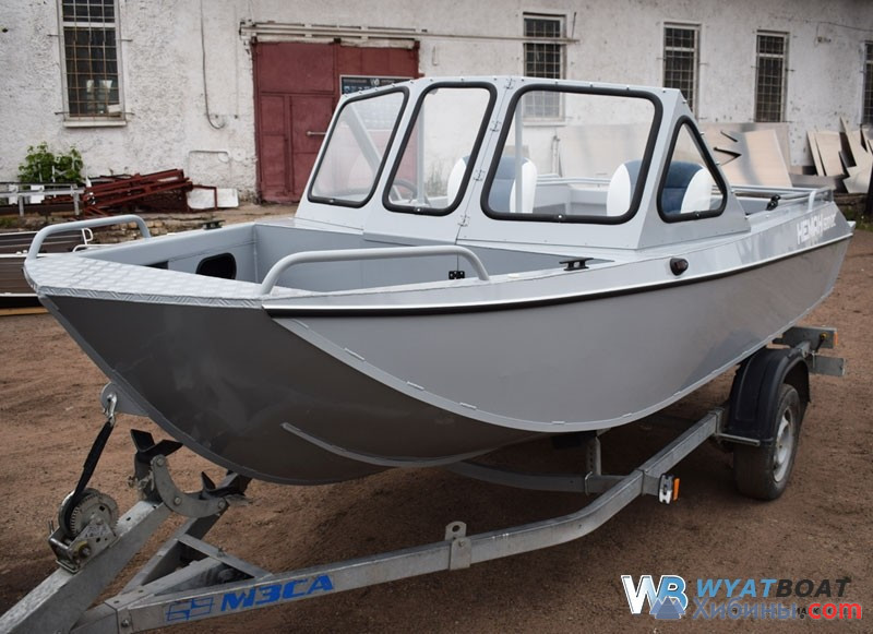 Купить лодку (катер) Неман-500 DC Pro