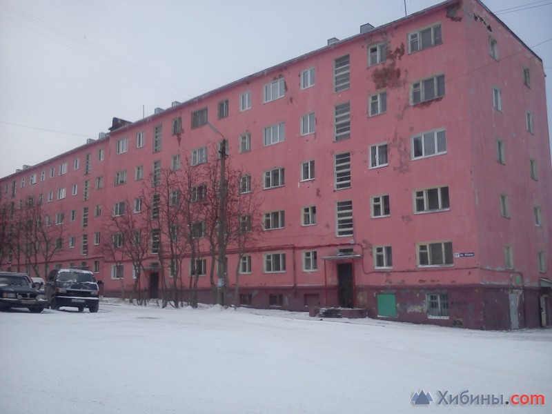 Кировск, Ленина, 11а