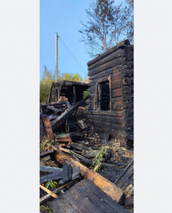 В Минькино сгорел деревянный дом
